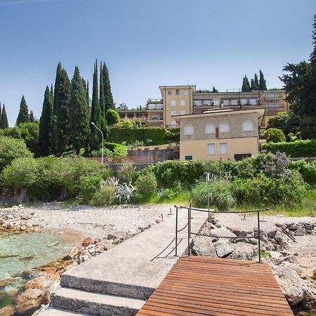 Leonardo Walsh Apartment With Lake View Torri Del Benaco Buitenkant foto